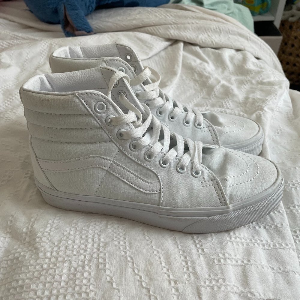 White High-top Old Skool Vans